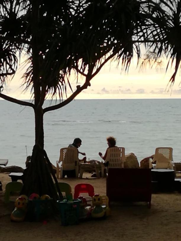 Andaman Beach Resort Koh Jum Dış mekan fotoğraf