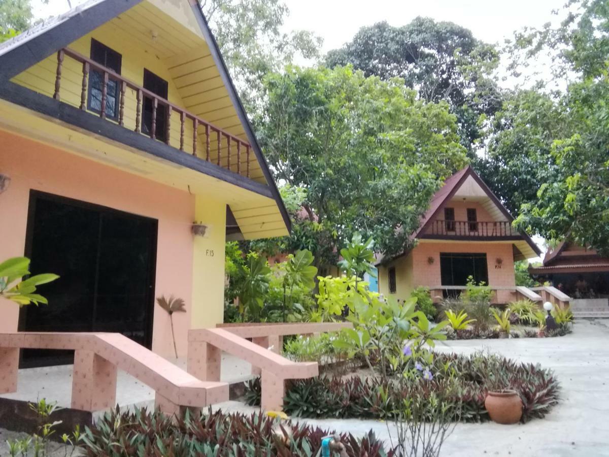 Andaman Beach Resort Koh Jum Dış mekan fotoğraf