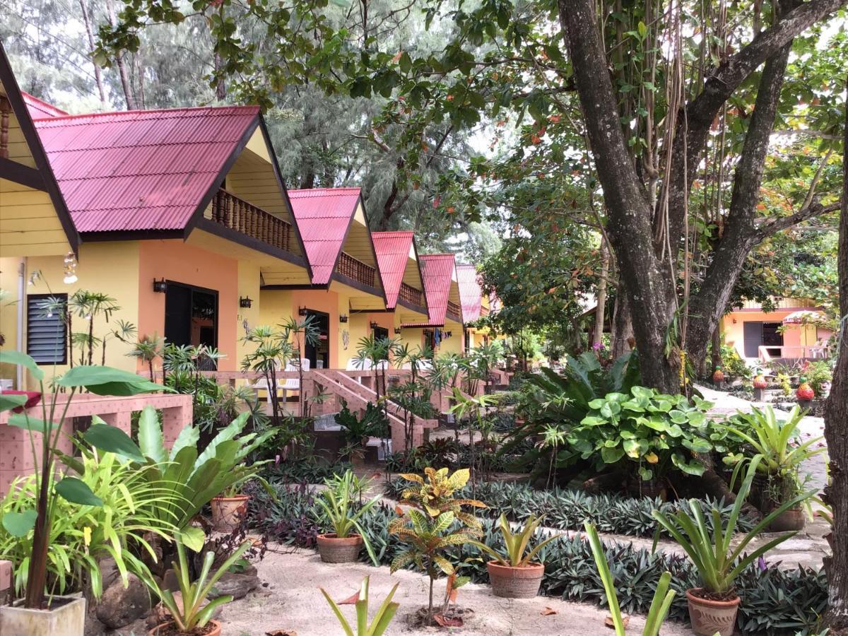 Andaman Beach Resort Koh Jum Dış mekan fotoğraf