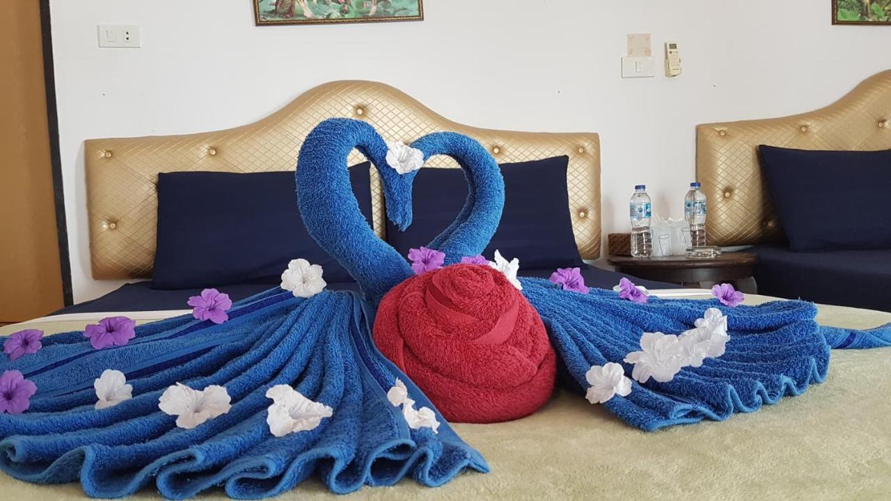 Andaman Beach Resort Koh Jum Dış mekan fotoğraf