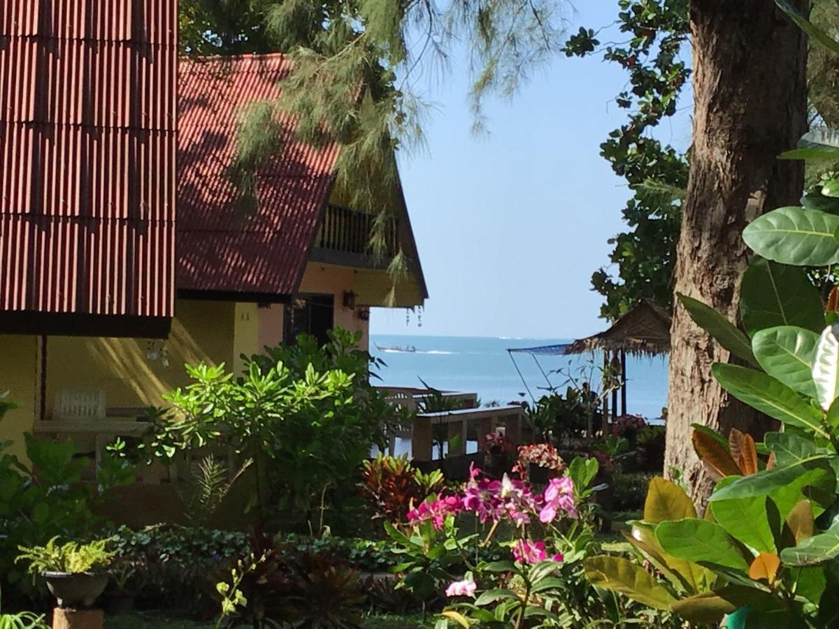 Andaman Beach Resort Koh Jum Dış mekan fotoğraf